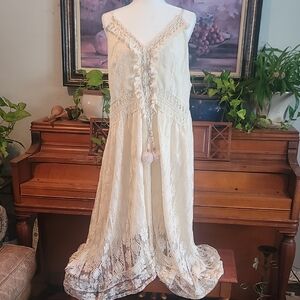 Elegant Cream Lace Backless 4x Dress